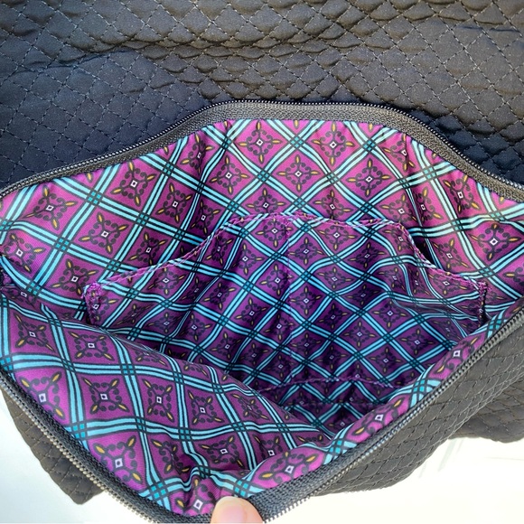 Vera Bradley turnabout crossbody in Vines Floral - Picture 10 of 16